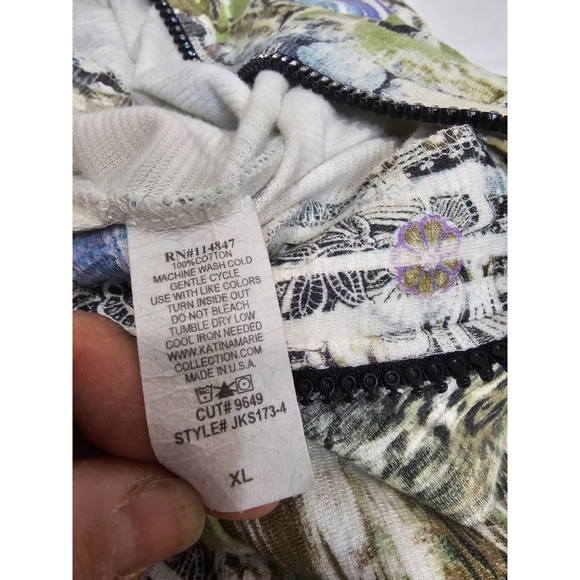 Dolcezza Jacket In Multi- Colir Abstract Print - Picture 7 of 11